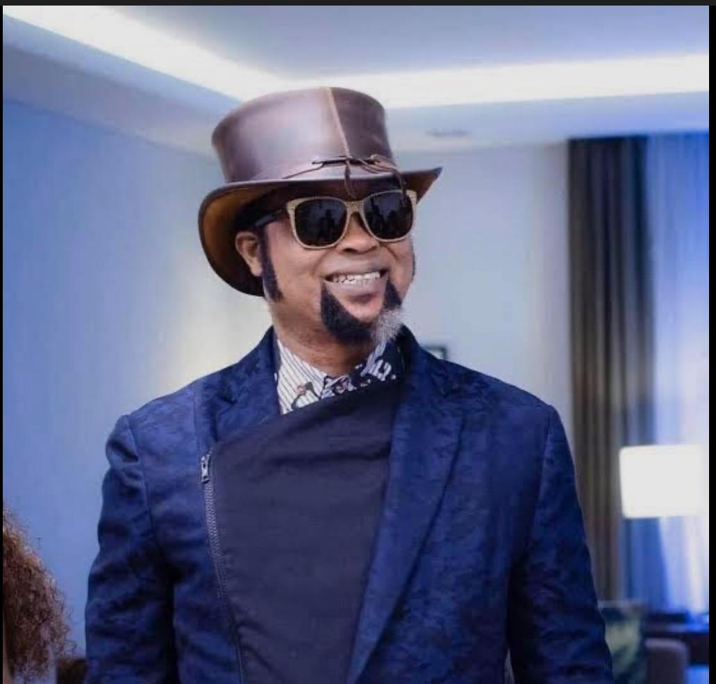 Musique : Félix Wazekwa rend hommage à Chancel Mbemba dans un album de 10 titres dédié aux grands joueurs de football